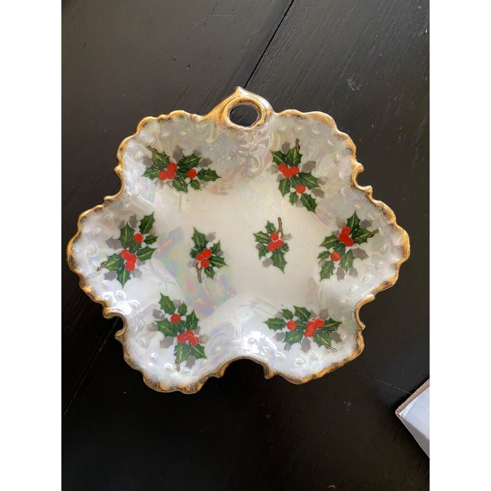 Christmas Holly Berry Lustreware 1950s Scalloped Edged Leaf Red Green Dish